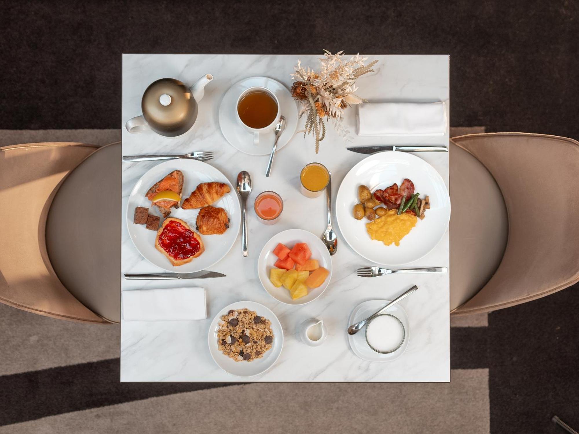 Niepce Hôtel, Curio Collection By Hilton