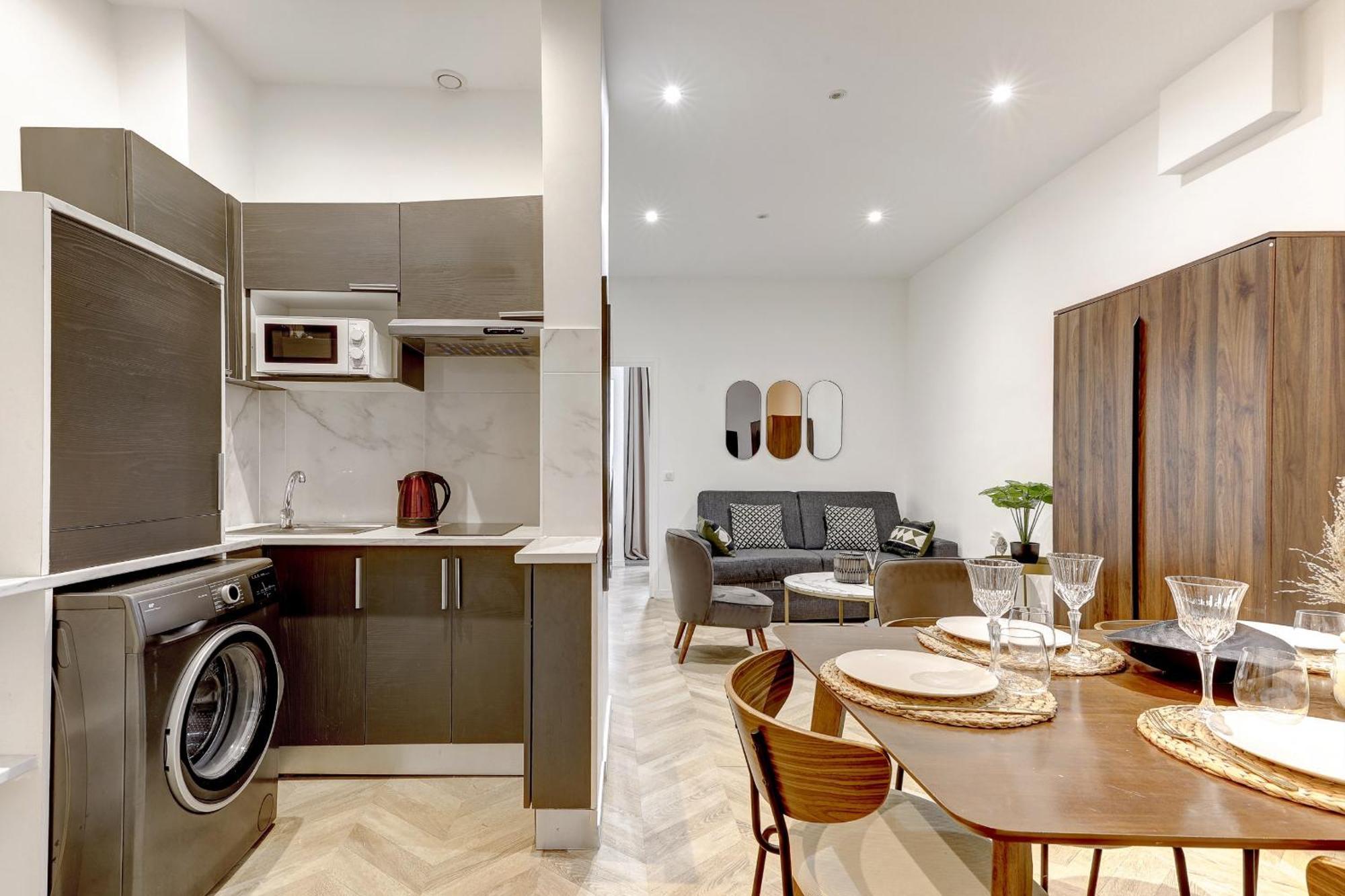 Elegant Pres Du Jardin Du Luxembourg Apartment *