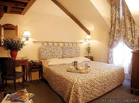 Relais Du Vieux Paris