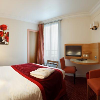 Westside Arc De Triomphe 4*