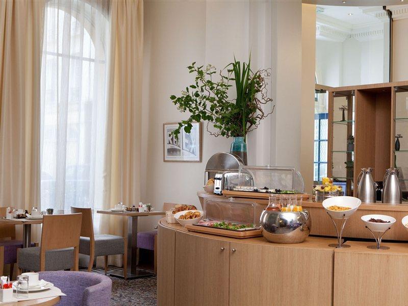 Prelude Opera Hotel
