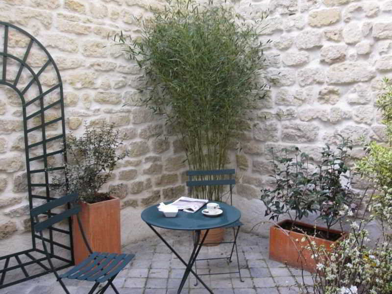 Hotel Des Comedies Paris