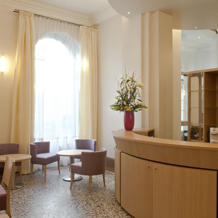 Prelude Opera 4* Paris