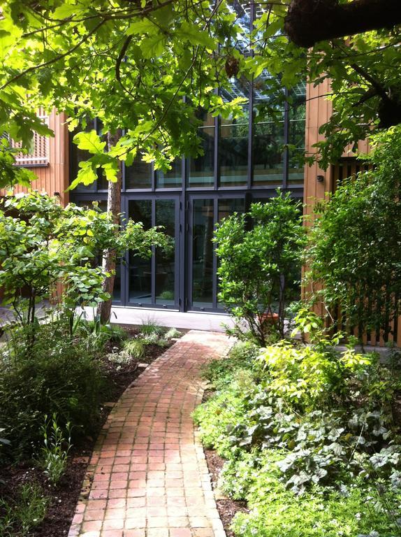 Bed & Breakfast Eden 3*