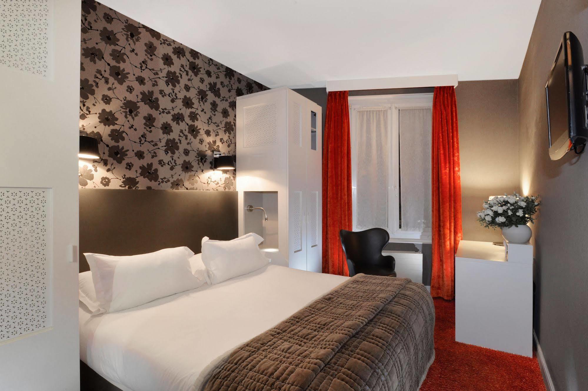 Plaza étoile Hotel