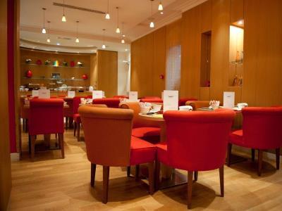 Westside Arc De Triomphe Hotel Paris