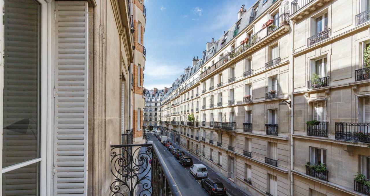 Monceau * Paris