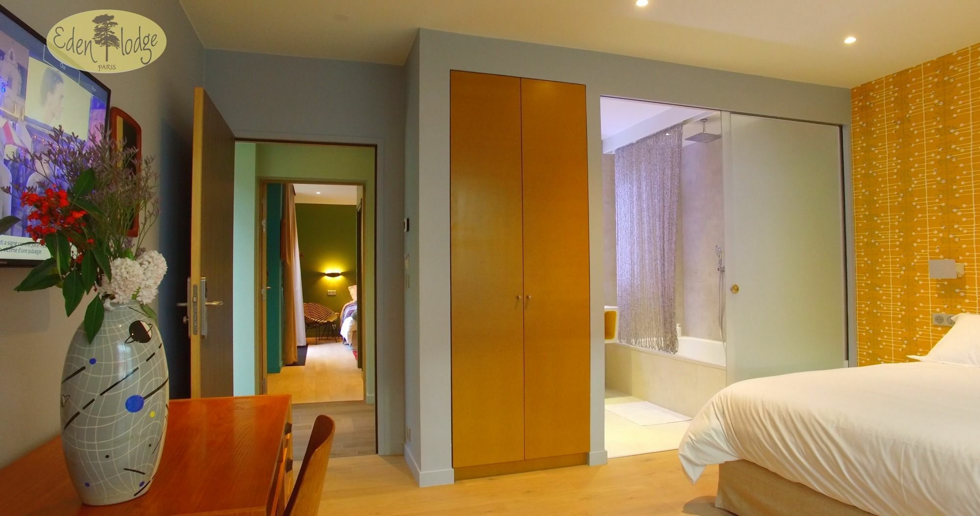 Eden Bed & Breakfast Paris