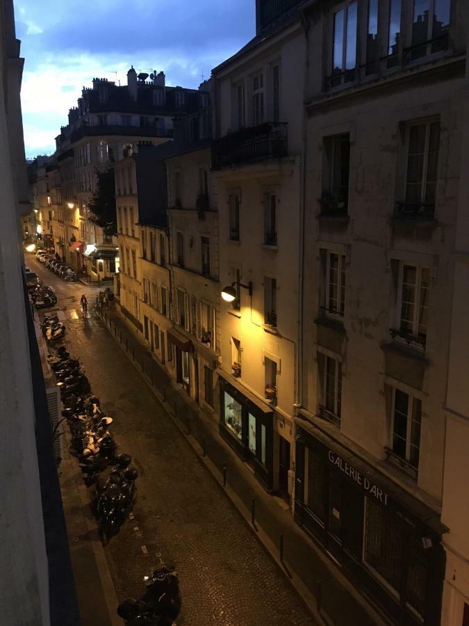 Appartement Montmartre Lovely Paris