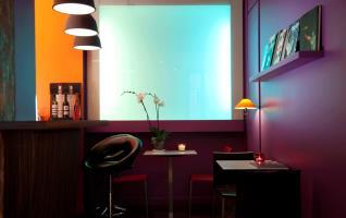 Republique Hotel