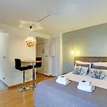 Short Stay Group Museum View Serviced Apartments