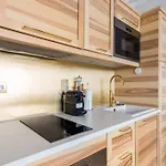 Home Suite Home Charonne I