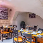 Hotel Saint Honore