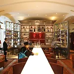 Hotel Le Royal Monceau Raffles Paris