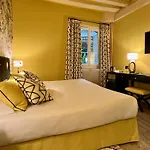Hotel Beaubourg