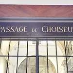 Amazing Historical Parisien Loft Next To Louvre Area !