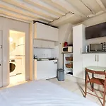 Charming Studio Near Bastille