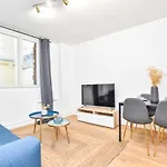 Superb Studio 2P - Voltaire - Republique