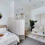 Cosy Apartment 2 Pers Voltaire