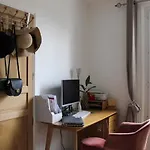 Bright Cocoon In The Heart Of The Bercy District