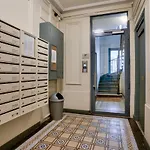 Charming Apartment For 2 People - Paris 18