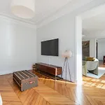 Luxury Apartment - 5 Min Walk From Champs-Elysees