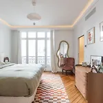 Luxury Apartment - 5 Min Walk From Champs-Elysees