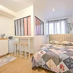 Appartement Parisien - Gambetta