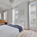 Joli Appartement Champs Elysees - 6P