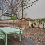 Rent A Room Apartments - Degas