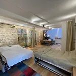 Chambres Studio Eleusis-Paris