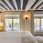 Hôtel Le Pavillon de la Reine