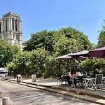 Serenity, Meditation At Notre Dame
