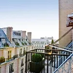 Hotel Vernet Champs Elysees Paris