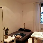 Functional Apartment, Belleville, Paris 11