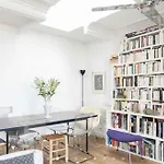 Charmant Appartement A Montmartre