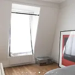 Charmant Appartement A Montmartre