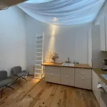 Chambres Studio Eleusis-Paris