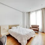 Sophisticated Appt 4 Bdr 8P - 17E Porte D\'Asnieres