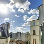 Chic A La Parisienne, Central Paris - Marais