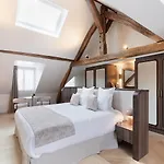 Maison Galante\'S Apartments With Services In Louvre - Rue Des Dechargeurs
