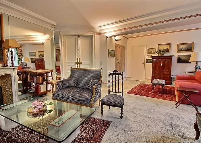 Parisian Home I 390 I 1 Chambre I Odeon