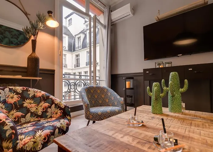 The Royal Elysée Suite