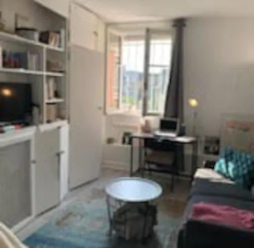 Charmant Studio Paris Cherche-Midi