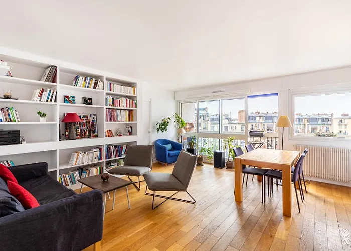 Guestready - Bright And Airy In The 18Th