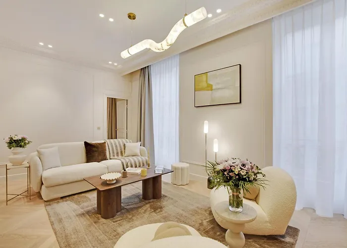 Maison Galante\'S Apartments With Services In Louvre - Rue Des Dechargeurs