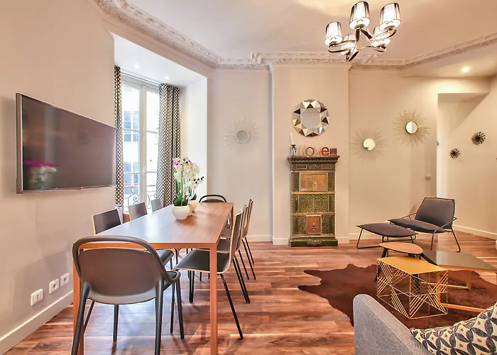 57 - Luxury Parisian Home Sebastopol 1