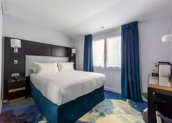 Logis Hotel 15 Montparnasse