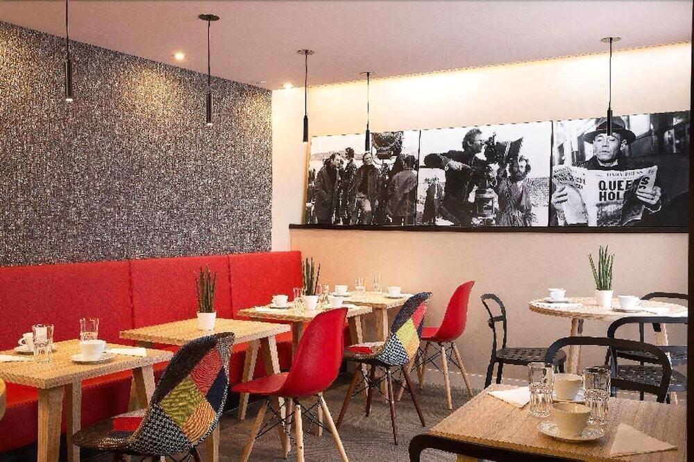 Auguste Hotel Paris