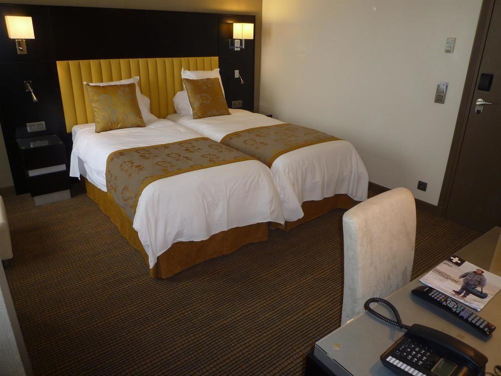 Hotel Logis 15 Montparnasse 4*